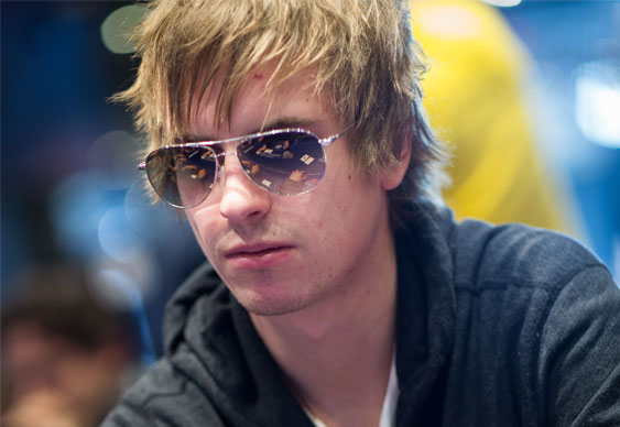 Viktor Blom, o 