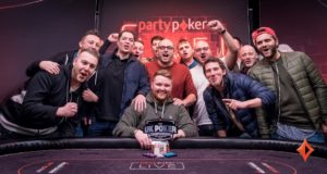 Steven Morris campeão do Super High Roller de £ 5.300 do partypoker UK Poker Championship