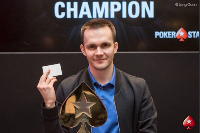 Mikita Badziakouski - Campeão High Roller Macau Poker Cup