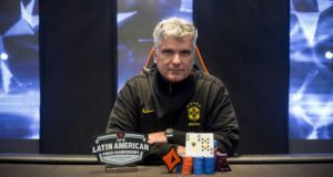 Osvaldo Naves campeão do High Roller do LAPC