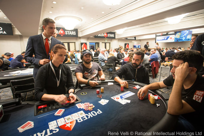 Gary Hasson bolha do High Roller do EPT Barcelona