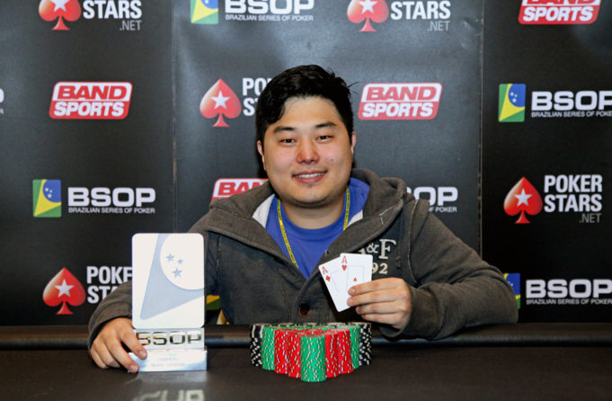 Gustavo Kamei campeão do 6-handed do BSOP Floripa