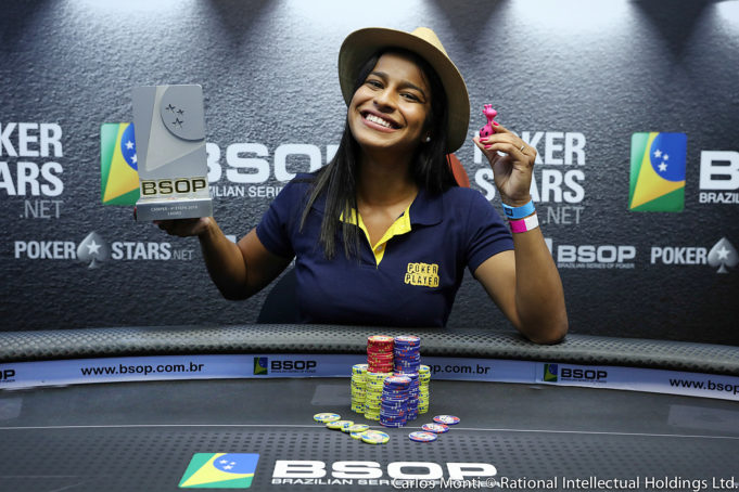 Daniele Feitosa campeã do Ladies Event do BSOP Rio Quente