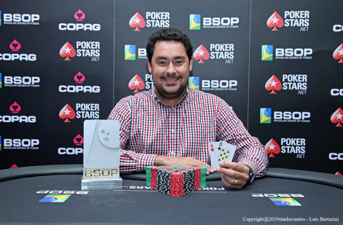 Douglas Alves campeão do Short Deck do BSOP Rio Quente