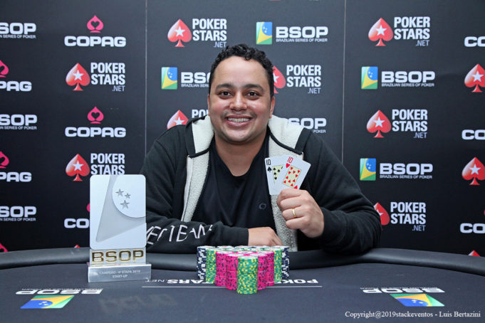 Rafael Moreira campeão do Start Up do BSOP Rio Quente