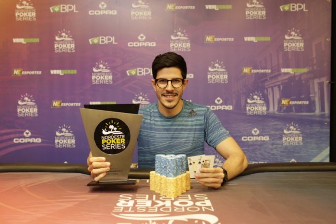 Vitor Amora campeão do 6-handed Knockout do NPS Recife