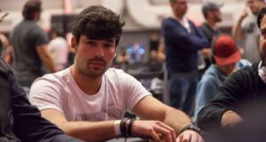 Henrique Coutinho ficou muito perto de alcançar a primeira mesa final de WSOP da carreira