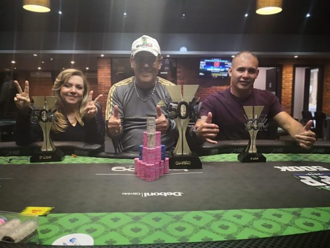 Jairo Ferreira campeão do Super Segunda 50K do H2 Curitiba