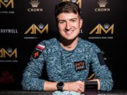 Dzmitry Urbanovich campeão do HORSE do Aussie Millions (foto: Aussie Millions)