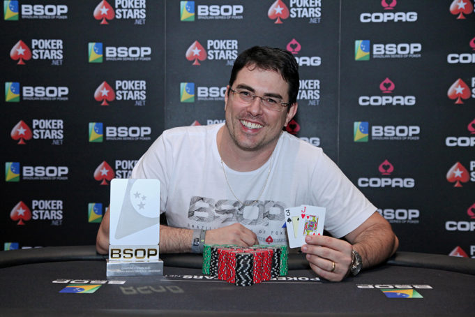 Kadu Costa campeão do NoBreaks do BSOP Brasília