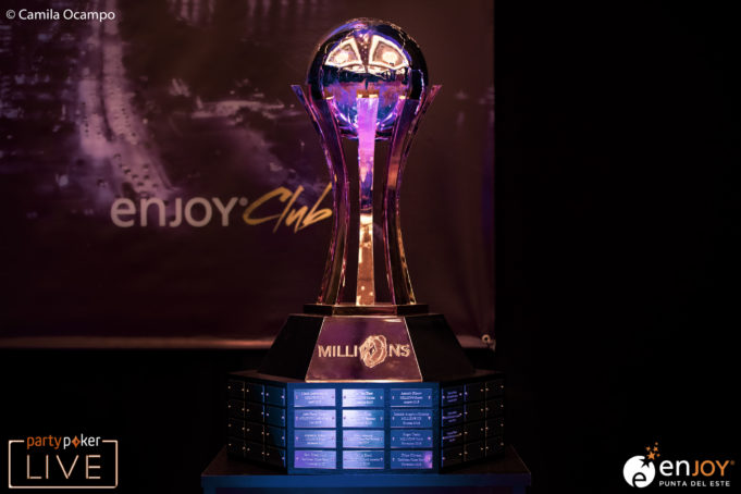 Troféu do Main Event do MILLIONS South America