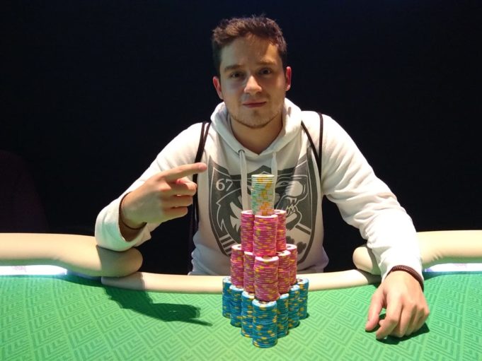 Felipe Gonçalves - Vegas Poker Club