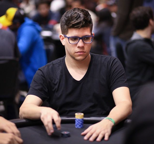 Vitor Brasil conquistou o maior resultado da carreira com o título (Foto: 4bet Poker Team)