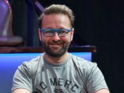 Daniel Negreanu venceu em sua primeira aparição no torneio de xadrez