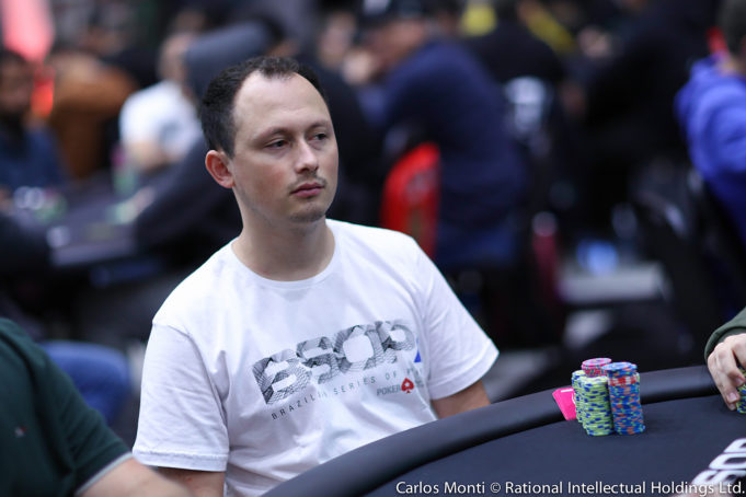 Leocir Carneiro avançou entre os cinco maiores stacks para o Dia Final