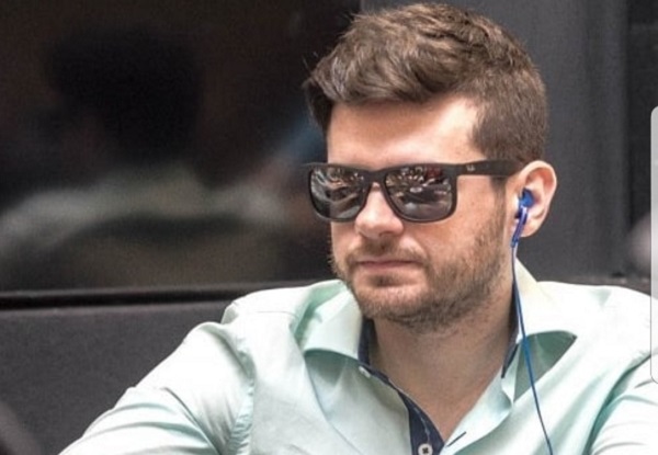 Felipe Buoro foi campeão nas mesas do PokerStars