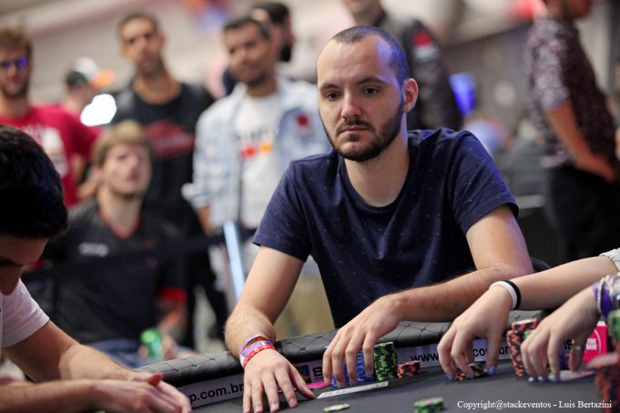 Douglas Schiochett levou a principal forra do dia nos Side Events da WSOP Online