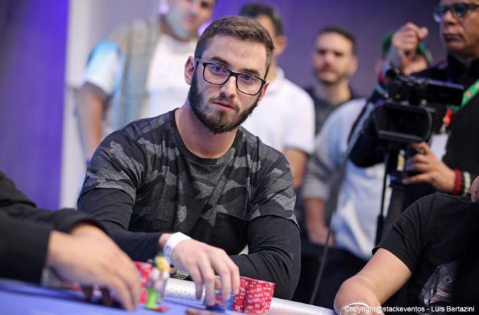 Pedro Garagnani chegou a terceira mesa final de WCOOP na versão High