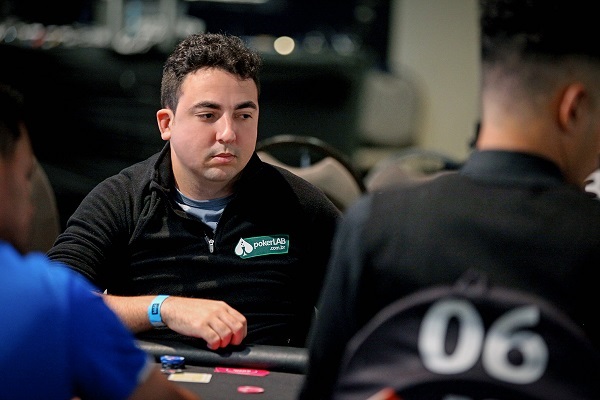 Allison Eleres tem o quarto maior stack no torneio