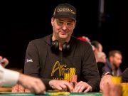 Phil Hellmuth puxou um pote de quase US$ 100 mil