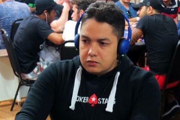 Luan Leal ficou em segundo no field gigante do Mini Sunday Million