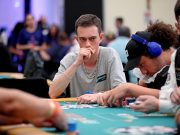 Gabriel Novello faturou a forra da carreira com o bronze no WCOOP