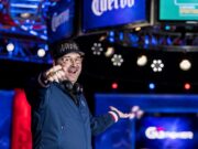 (Foto: PokerNews) Phil Hellmuth está em uma de suas melhores fases na WSOP 2021