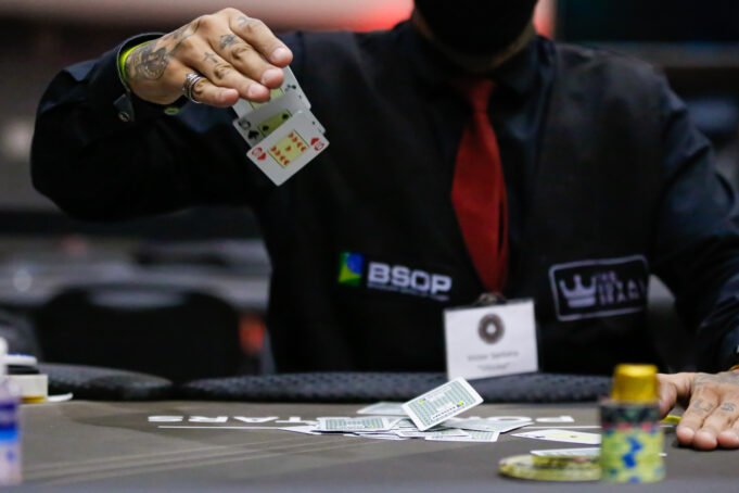 Segunda-feira vem com tudo no BSOP Millions