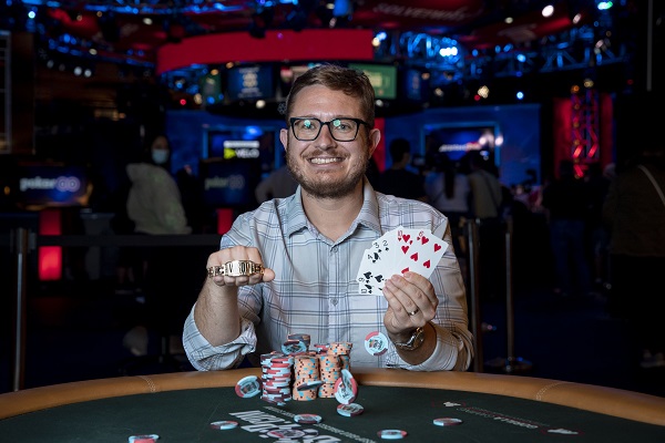 Brian Hastings se sagrou pentacampeão na WSOP em 2021