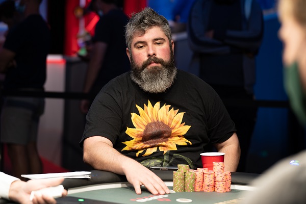 (foto: PokerNews) Ryan Leng deu o que pode ser o pior fold da história da WSOP