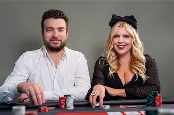 Chris Moorman e Katie Lindsay agora usarão o patch do ACR Team Pro