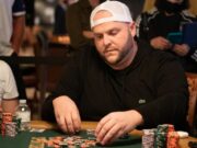 (Foto: PokerNews) Nick Rigby jogou a "fralda suja" em pleno Main Event da WSOP