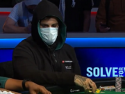 Papo MC não achou que QQ valia a aposta (Foto: Reprodução/PokerGO)