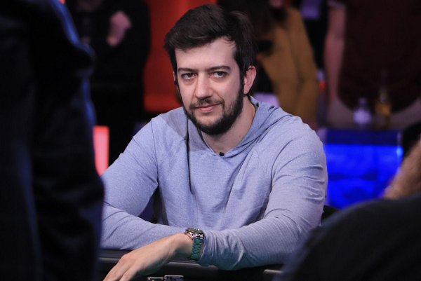 Philipe Pizzari foi o melhor brasileiro no Main Event da WSOP 2021 (Foto: Diego Ribas/PxImages)