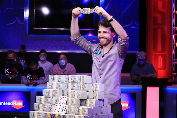 Koray Aldemir é o campeão do Main Event da WSOP 2021