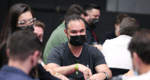 Ariel Bahia somou mais fichas no Dia 1 do High Roller do BSOP Millions