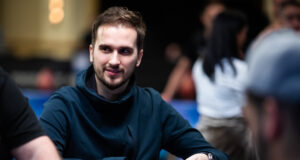 Julien Martini é o primeiro francês a chegar a três braceletes da WSOP