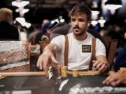 Yuri Martins encheu o bolso no EPT Online neste domingo (19)