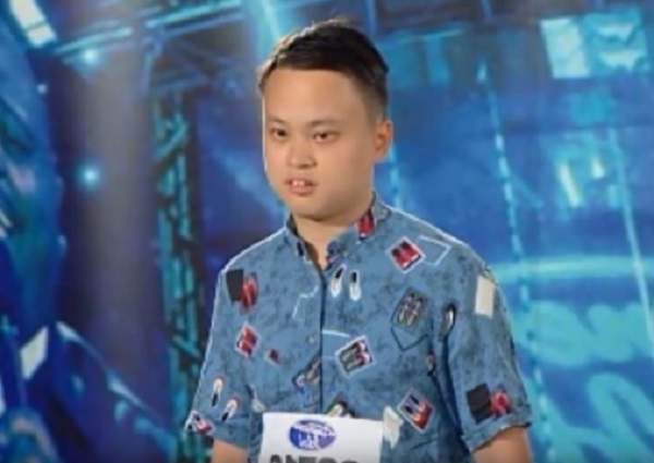 William Hung no fatídico teste que se tornou um vídeo viral