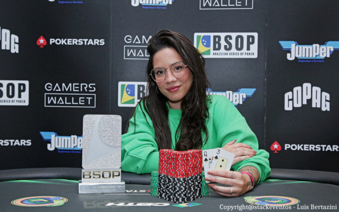 Juliana Vidal é campeã do Ladies Event