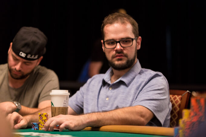 Matt Stout fez a leitura perfeita da situação na WSOP