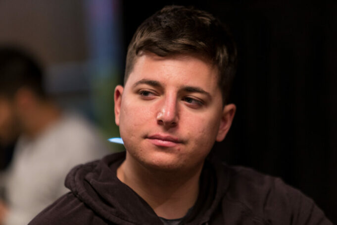 Jake Schindler lidera o ranking da WSOP