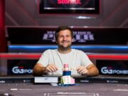 O jogador Chad Eveslage ganhou seu 1º bracelete da carreira no Evento #8 da WSOP.