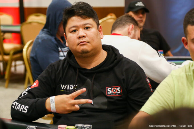 Thiago Tsukamoto é o chip leader do Dia 1 do High Rollers do BSOP Rio