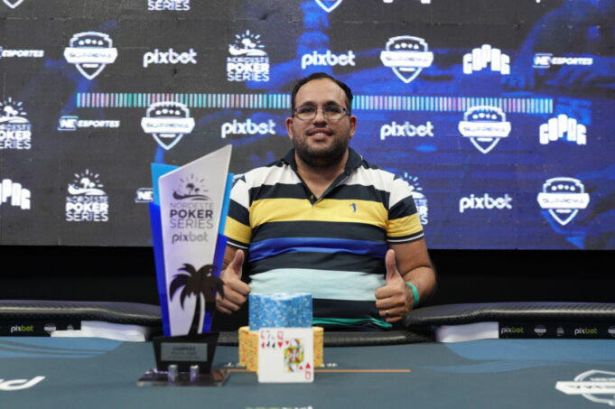 Jeferson Monteiro, campeão do PLO 6-Handed KO do NPS Pixbet Recife