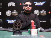 Elvis Renan, campeão do Win The Button Turbo K.O do BSOP Winter Millions