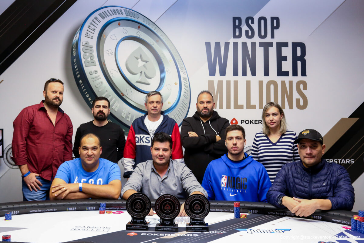 Mesa final do NLH Turbo K.O do BSOP Winter Millions