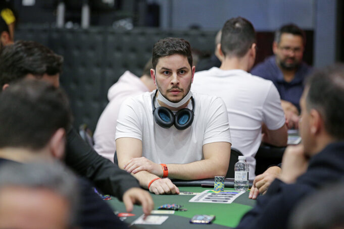 Lucas Santana desbancou o gigantesco field do BSOP Winter Millions