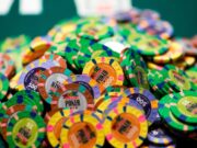 Cooler absurdo terminou em all in triplo na WSOP