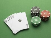 Royal Flush em paus superou quadra de T na WSOP